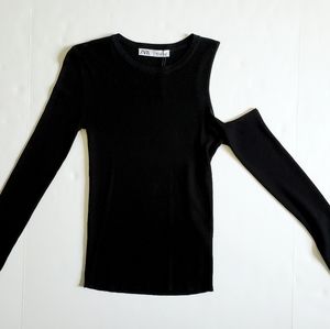 Zara rib knit top - size M